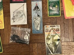 Huge Mixed Lot of 22 Bass Fishing Spinnerbaits (NOS) Strike King Rebel Lures - Thumbnail 7