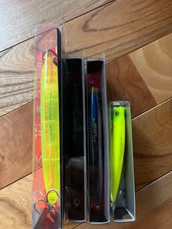 Megabass KAGELOU Surface & Deep Jerkbaits 4pcs GP Yellow Venus OBORO AYU New - Thumbnail 3