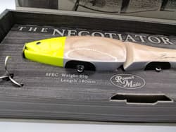 LIMITED Roman Made Negotiator from Japan Glide wood swimbait rare lure NIP HTF 6 - Thumbnail 8