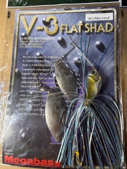 Fishing Lure Megabass V-3 FLAT SHAD Spinnerbait Set of 2 - Thumbnail 2
