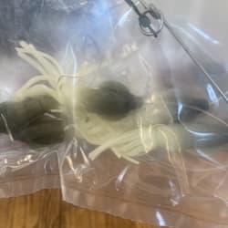 9” Umbrella Rig 4 Arm 11” With 5.5” Squid (9)  8/0 Mustad New Pkg Gray Glow New - Thumbnail 9