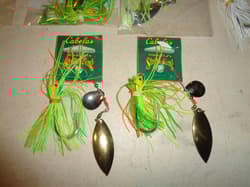 10 Cabela's STRIKE KING SPINNERBAIT 3/8OZ., CR38CW-45SG gold, CA38CW-12GS silver - Thumbnail 4
