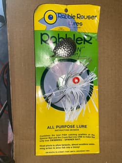 SUPER TUFF FIND!!UNKNOWN FISHING FUN 🤩RABBLE ROUSER SPINNERBAIT  🎣 LURE - Thumbnail 1