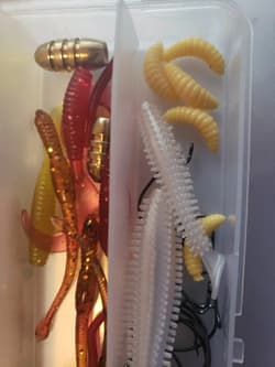 Catchmeister - Fishing Lure, Hooks, Bait, Accessories Set - Thumbnail 4