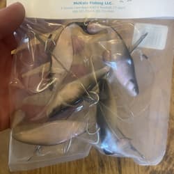 7” Umbrella Rig 4 Arm With 4” Shad (5)  Pearl Black New In Package McKala Fishin - Thumbnail 12