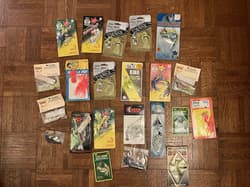 Huge Mixed Lot of 22 Bass Fishing Spinnerbaits (NOS) Strike King Rebel Lures - Thumbnail 1