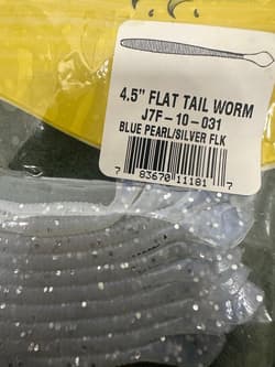 NO.6657 Gary Yamamoto 4.5 inch Flat Tail Worm Near Mint 4-piece Set - Thumbnail 5