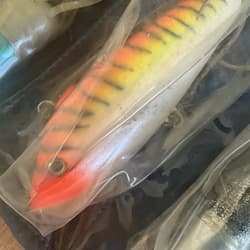 Saltwater Big Game Offshore Marlin, Maui, Wahoo, Dorado,Tuna Lures and Case - Thumbnail 6