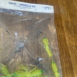 9” Umbrella Rig 4 Arm 11” With 5.5” Squid (9)  8/0 Mustad New Chartreuse Green - Thumbnail 10