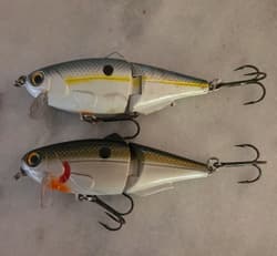 Lot Of (2) Strike King Wake Shad King Shad 4" Swim Bait Wake Bait Jointed Bass - Thumbnail 1