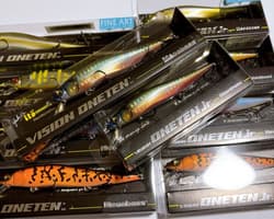 Megabass Vision One Ten Jr. Set of 10 Fishing Lures with Varied Colors - Thumbnail 3