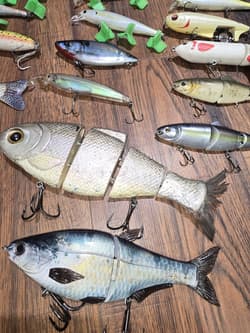 FISHING LURE PACKAGE DEAL GLIDEBAIT JERKBAIT TOP WATER - Thumbnail 2