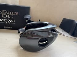 Shimano 18 Antares DC MD XG Right Hand Baitcasting Reel Made in Japan - Thumbnail 3
