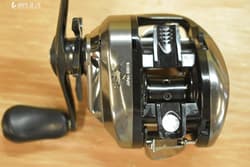 Shimano 16 Antares DC HG Baitcasting Reel Right Hand Japan High-End Bass Fishing - Thumbnail 8