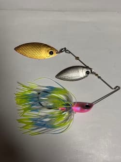 Depth Spinnerbait B Custom Limited Color - Thumbnail 3
