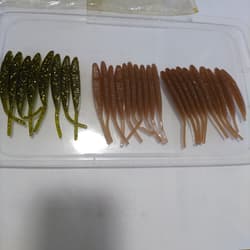 Gary Yamamoto Shad Shape 4 inch - Thumbnail 2