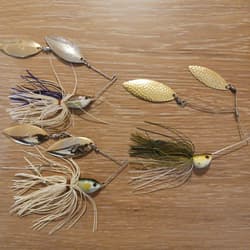 Evergreen Spinnerbait Set of 3 Gold White Green Double Willow Leaf Used - Thumbnail 1