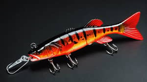 red-bass-lure-1713213914