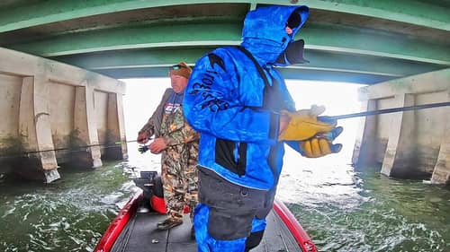 CRAPPIE FISHING in COLD FRONT Conditions! (BRUTAL)