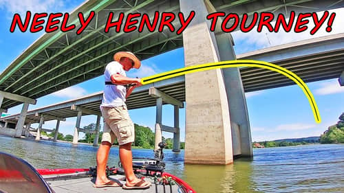 Neely Henry Fishing Tourney! BASS FISHING with TOPWATER!