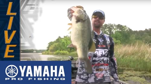 Yamaha Clip of the Day: Cook catches one for his dad