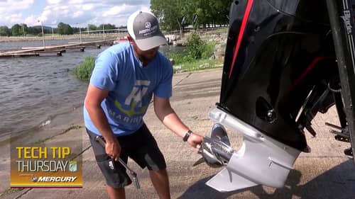 Tech Tip Thursday - Drew Benton on cleaning debris from propeller shaft