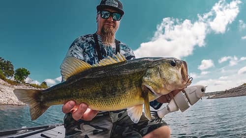 THROWING SWIMBAITS, CRANKBAITS, & TOPWATER IN BEAUTIFUL CLEAR WATER!
