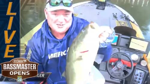 OPEN: Shane Lineberger lands a 6 pounder at Lake Hartwell