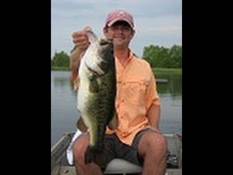 10 pound largemouth bass, Bass fishing in Alabama