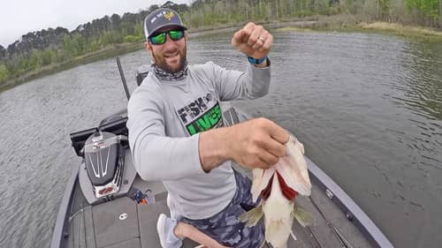 Fishing Big Texas Bass with NFL Defensive End Brian Robison