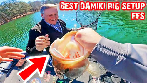 Fish A DAMIKI RIG For GIANT BASS! (Best Damiki Rig Fishing Setup)