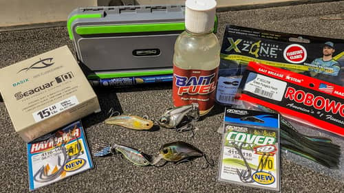Bass Fishing Gear Review! The Hottest New Baits, Hooks, And Gear!