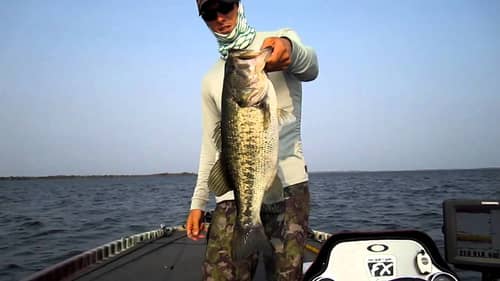 Bass Fishing Offshore Structure