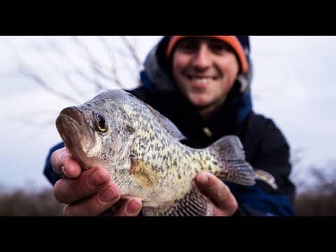 How To FIND & CATCH Fish At NEW Lakes/Ponds! (Ice Fishing)