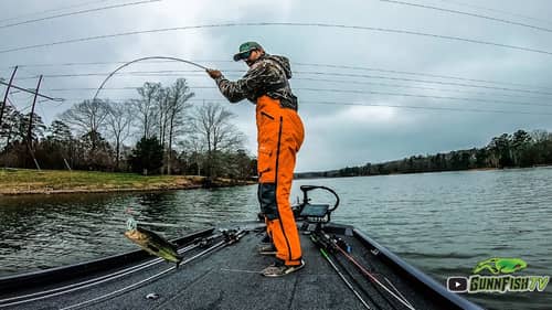 SEARCHING For BIG PreSpawn BASS During Tough COLD FRONT Conditions