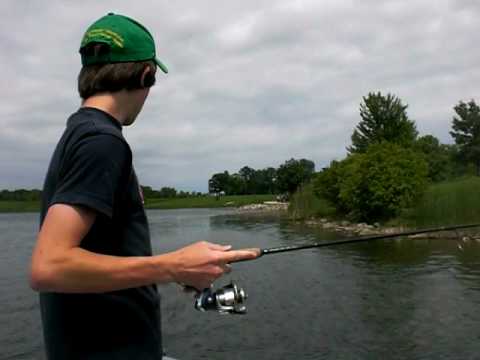 Fishing The Midwest: Catching bass n' perch