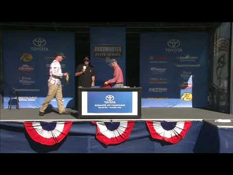 2014 AOY Championship Day Weigh-in