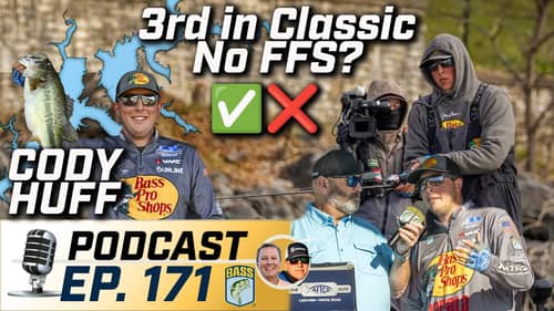 Cody Huff can catch 'em with or without electronics! (Ep. 171 Bassmaster Podcast)
