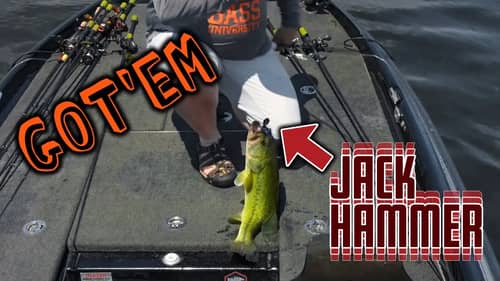 Chatterbait vs Spinnerbait - Is the Jack Hammer the BEST Bass Fishing Lure?!?