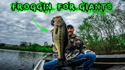 GIANT BASS Crushes My HOLLOW BODY FROG!!! || I Caught Giants!!!