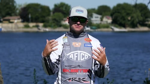 Find out how Wes Logan's wins so much money on Neely Henry