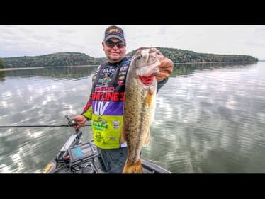 When to Choose Flat Side vs. Round Crankbaits in Bass Fishing