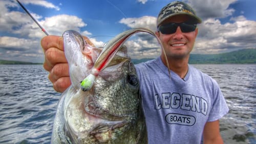 How to Fish Hair Jigs for Offshore Bass