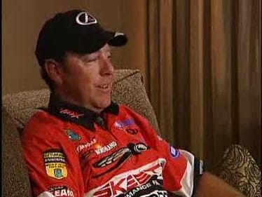 Dean Rojas On His Staple Lure Kermit the Frog for Bass Fishing