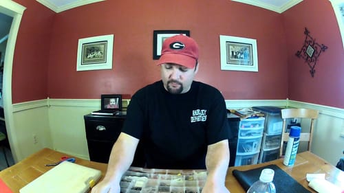 Tip of the Day #1 - Keeping your stuff in place in the box