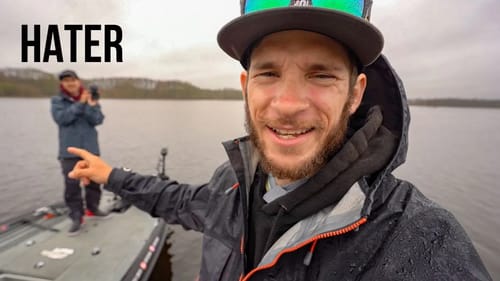 Hater Challenges me to 1v1 fishing tournament