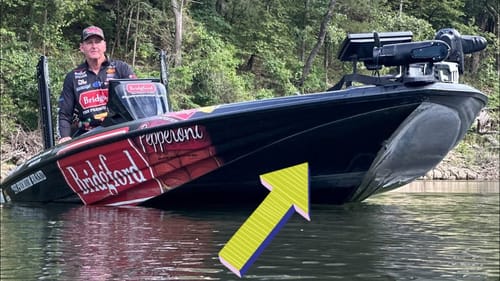 20 Year Study Confirms…Bass React To The Color Of Your Boat Hull…