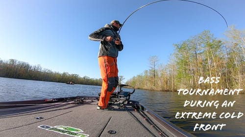 Fishing a BASS TOURNAMENT During EXTREME COLD FRONT Conditions || Roanoke River ABA Bass Tournament