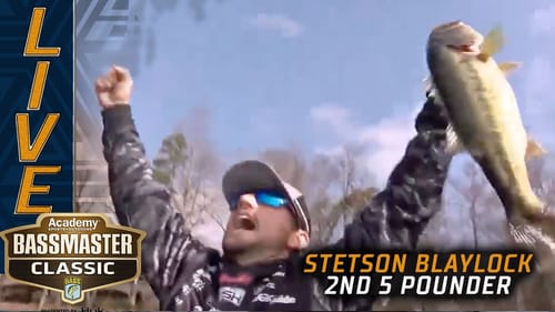 CLASSIC: Stetson Blaylock rockets into lead after ANOTHER 5 POUNDER