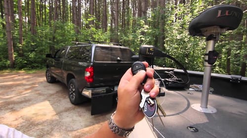 A.R.E. Truck Cap Review and Walkthrough